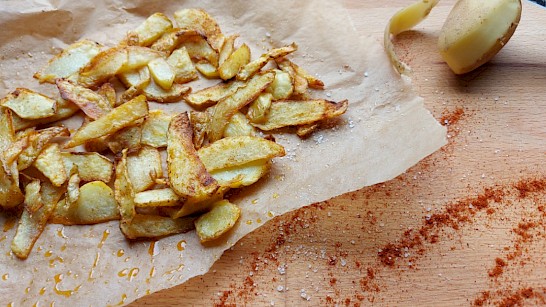 chips van aardappelschillen